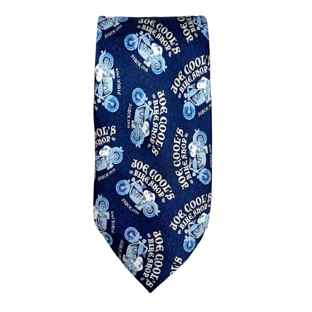 Peanuts Snoopy Joe Cool's Bike Shop Navy Blue‎ Silk Tie Novelty Print